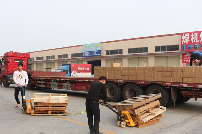 浙江客戶萬臺(tái)訂單提前發(fā)貨啦 浙江客戶萬臺(tái)訂單提前發(fā)貨啦