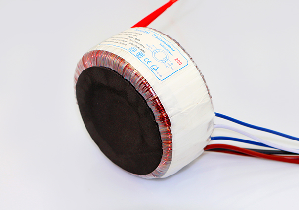 環(huán)形變壓器200W,無(wú)震動(dòng)高效率【功放電源變壓器】